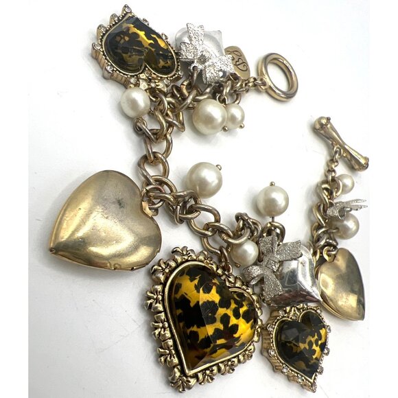 Betsy Johnson Charm Bracelet Heart Lockets Faux Pearls Bows Leopard Designs - Picture 11 of 11